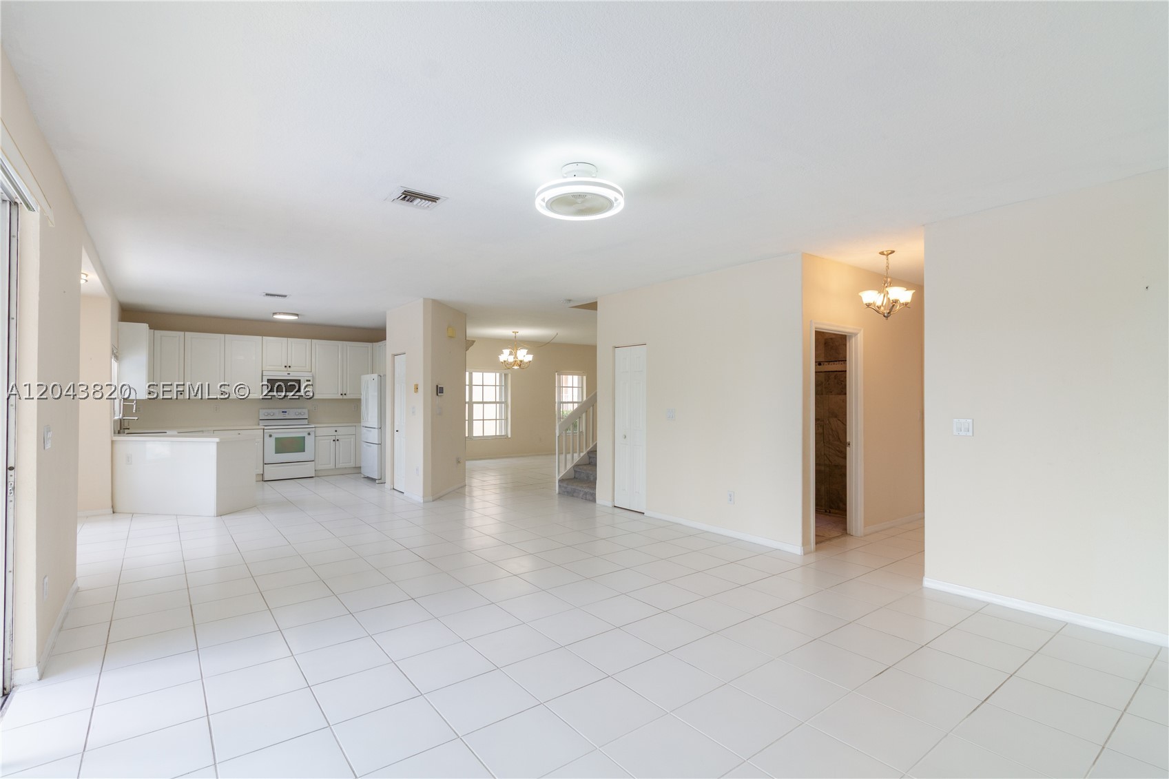 1473 SW 158th Ave, Pembroke Pines FL 33027