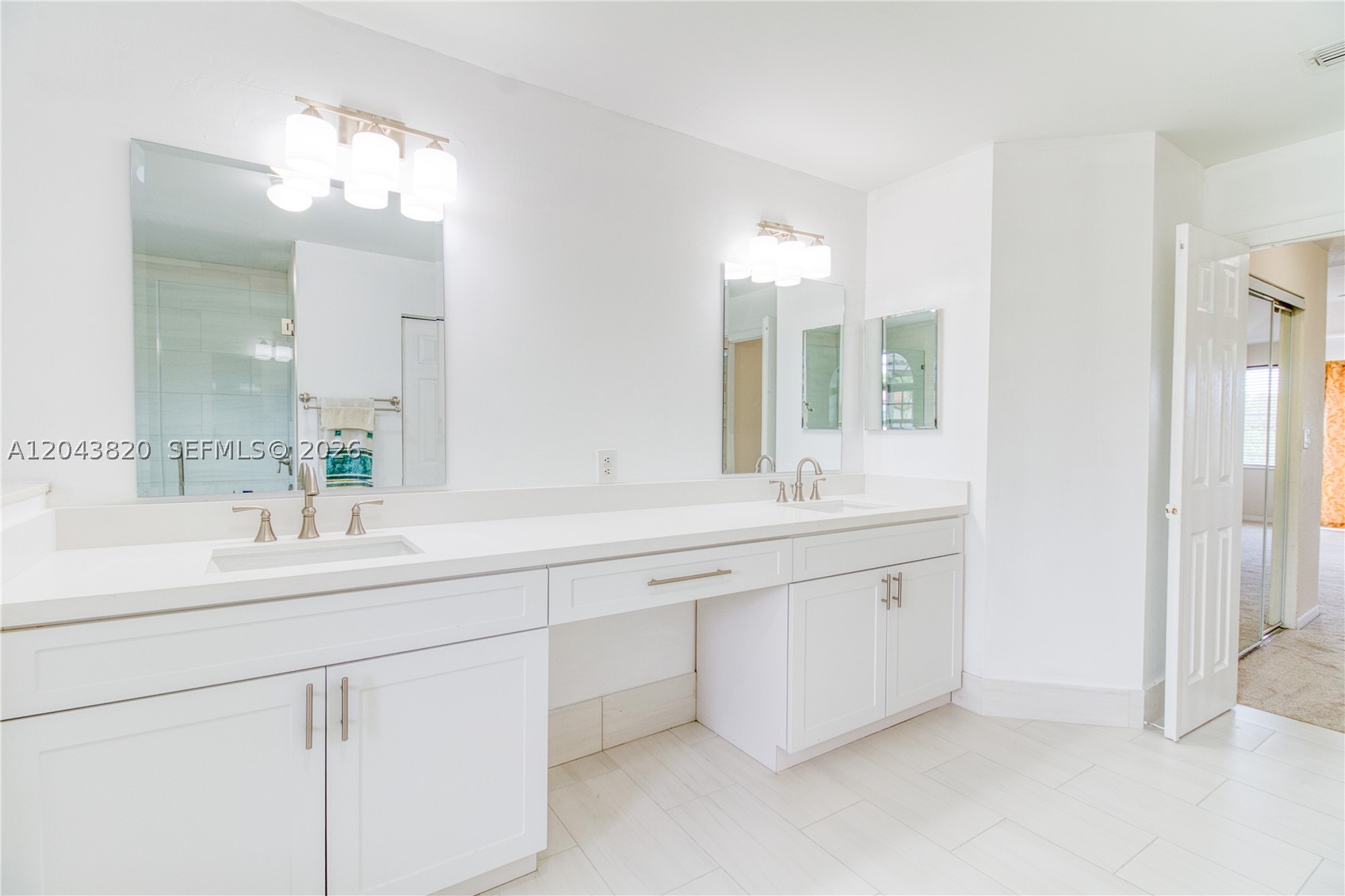 1473 SW 158th Ave, Pembroke Pines FL 33027
