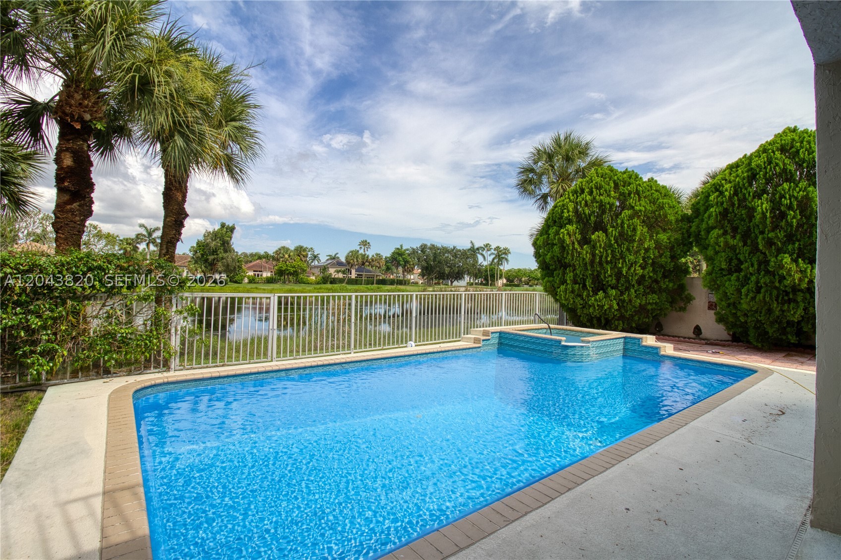 1473 SW 158th Ave, Pembroke Pines FL 33027
