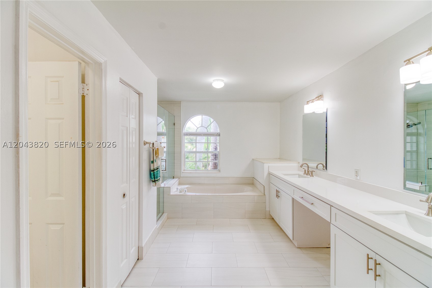 1473 SW 158th Ave, Pembroke Pines FL 33027