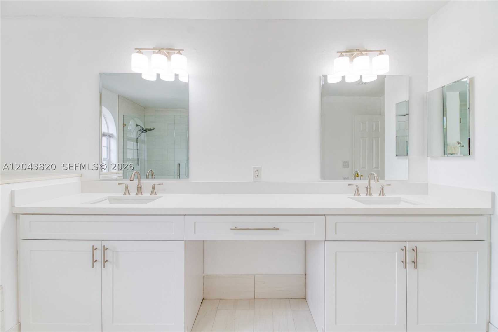 1473 SW 158th Ave, Pembroke Pines FL 33027