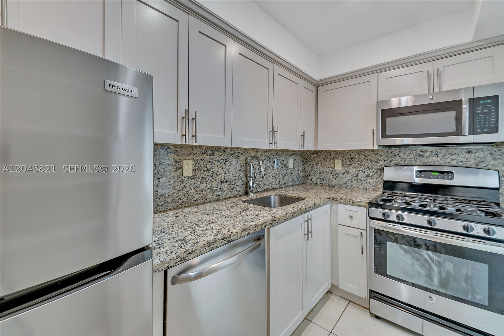 1205 Mariposa Ave #307, Coral Gables FL 33146