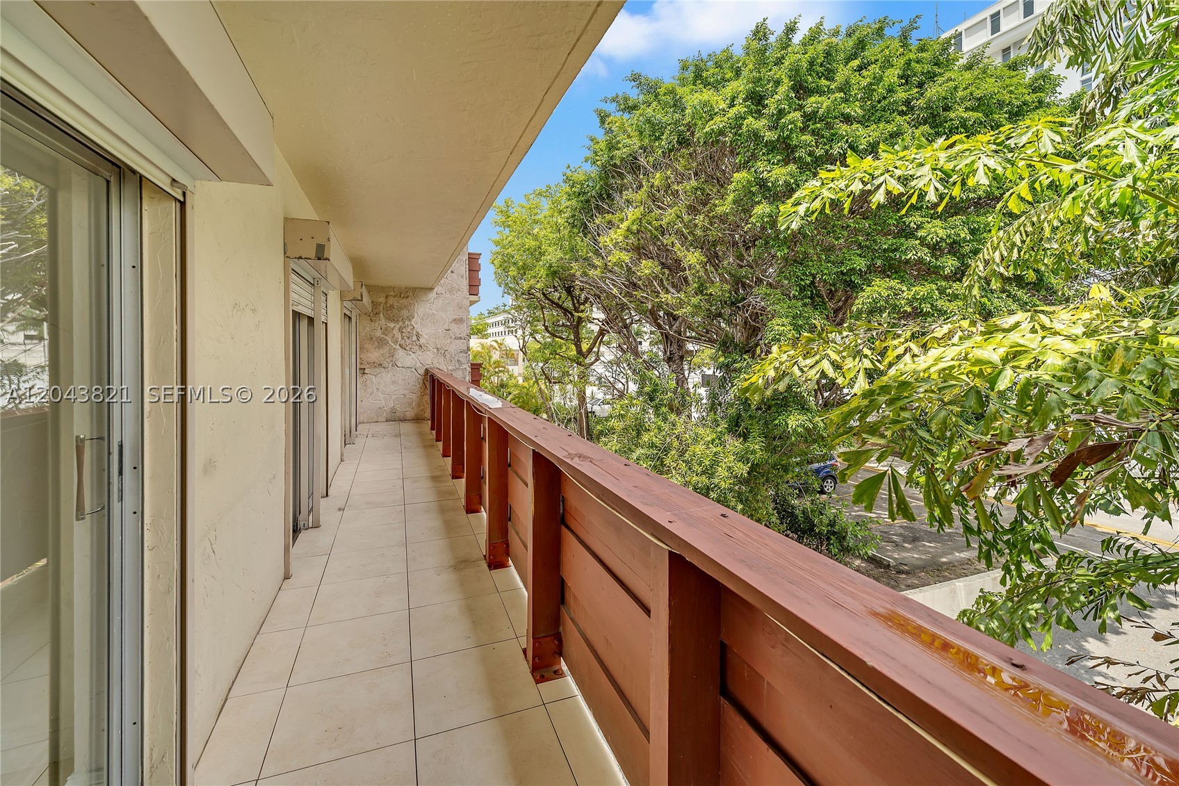 1205 Mariposa Ave #307, Coral Gables FL 33146