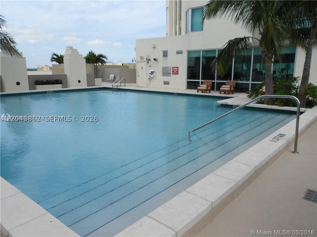 Miami FL 33156 - A12043862