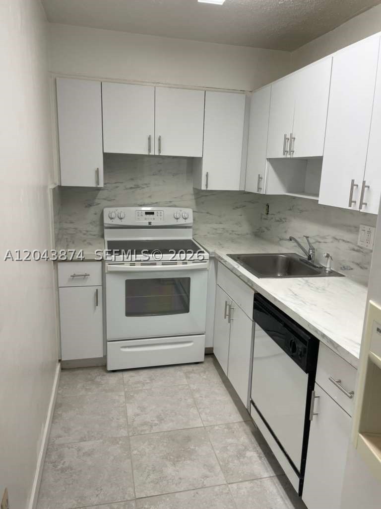 4805 NW 7th St #109-15, Miami FL 33126
