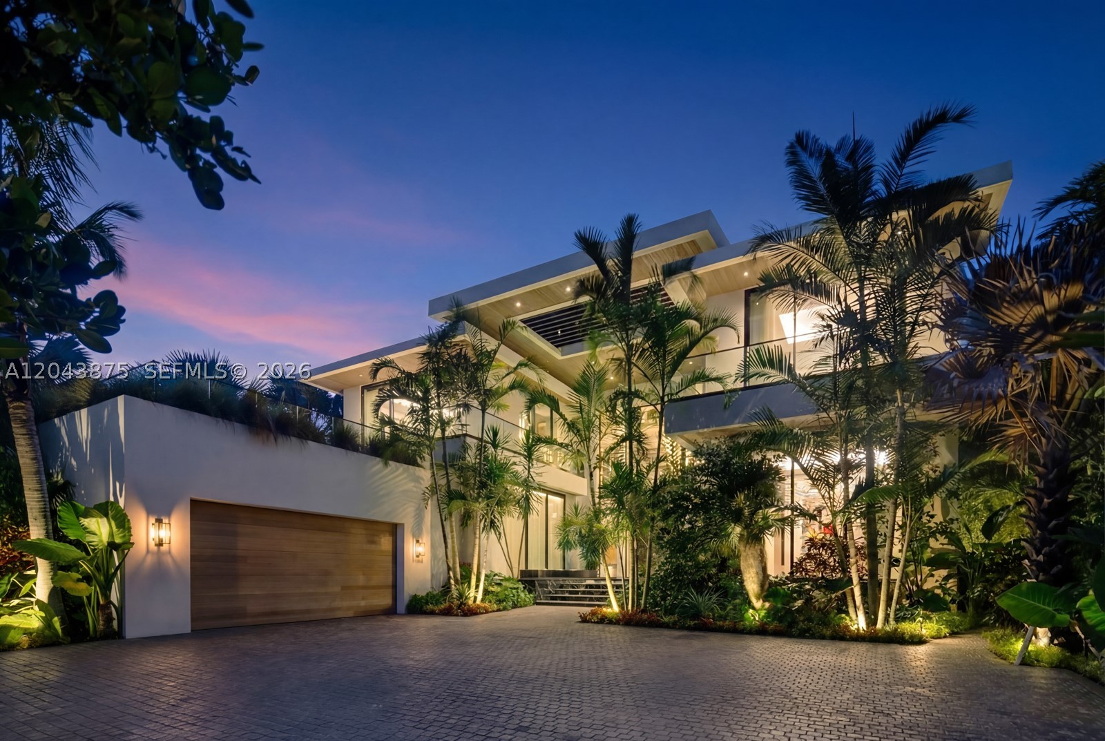 58 La Gorce Cir, Miami Beach FL 33141