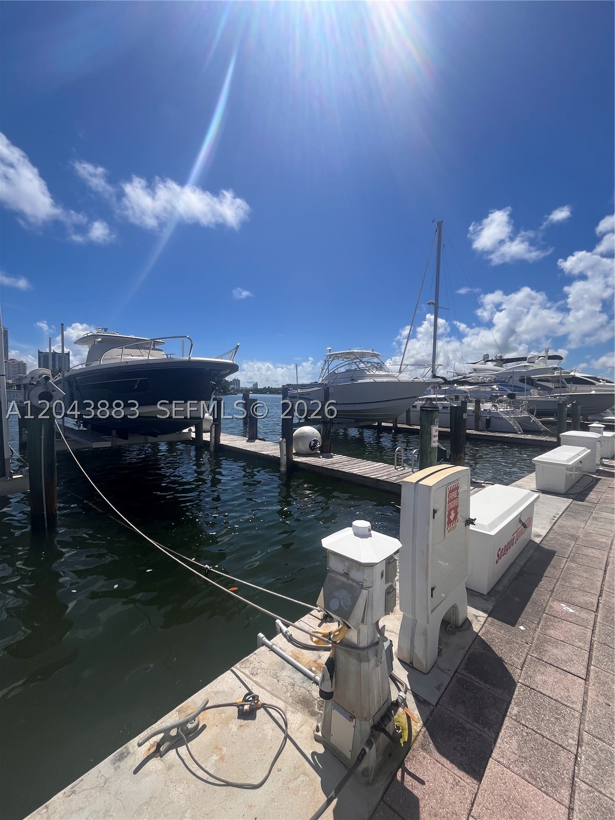 900 Bay Dr #207, Miami Beach FL 33141