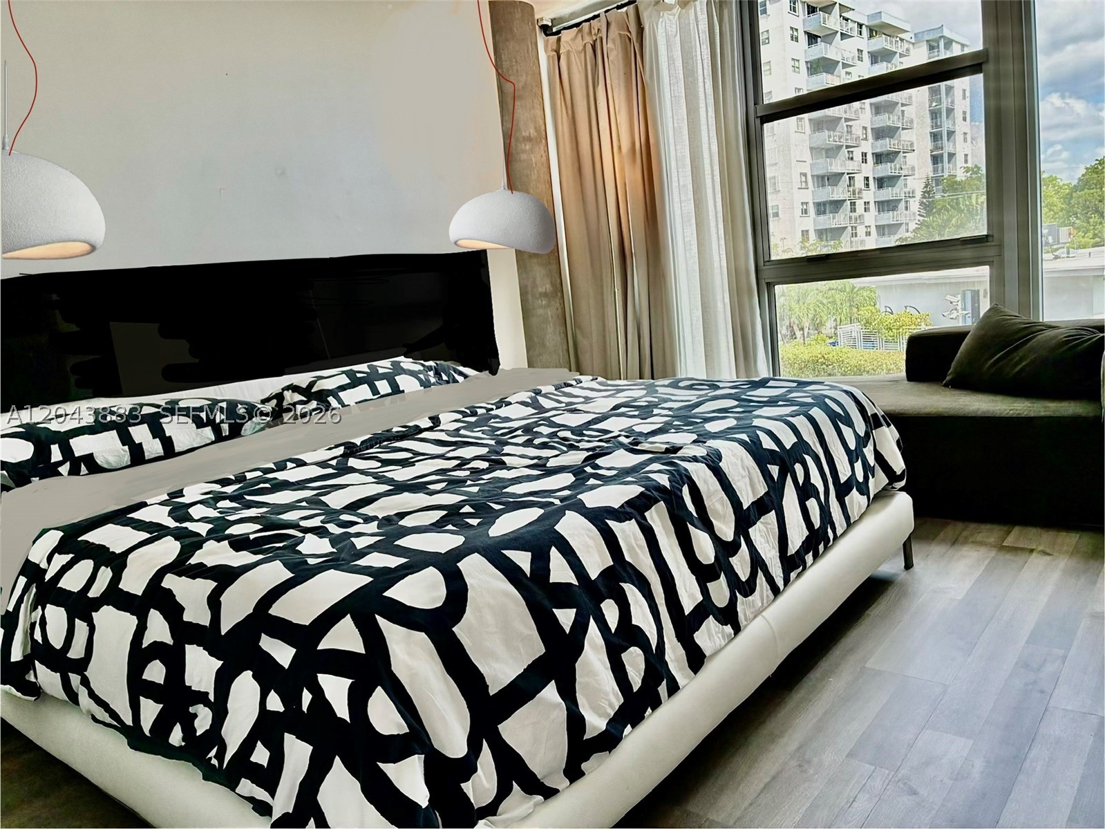 900 Bay Dr #207, Miami Beach FL 33141