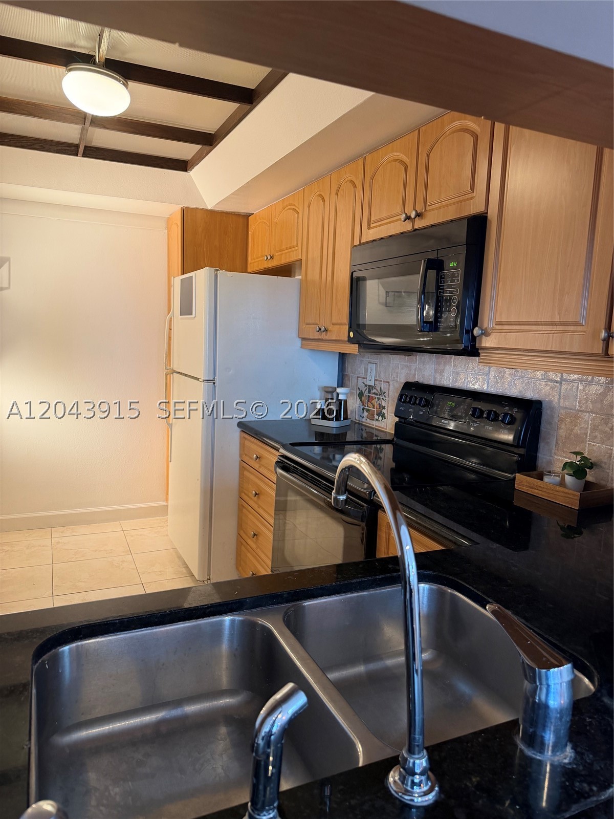 520 Brickell Key Dr #A1412, Miami FL 33131