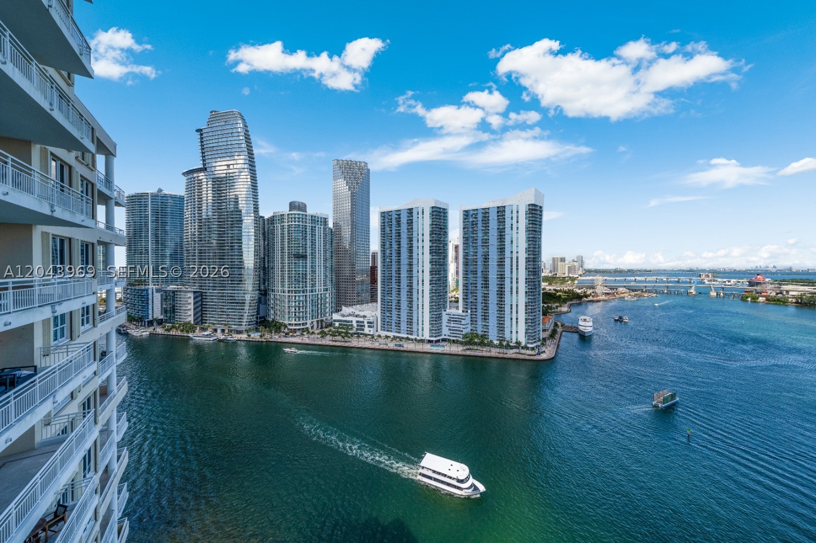888 Brickell Key Dr #2610, Miami FL 33131