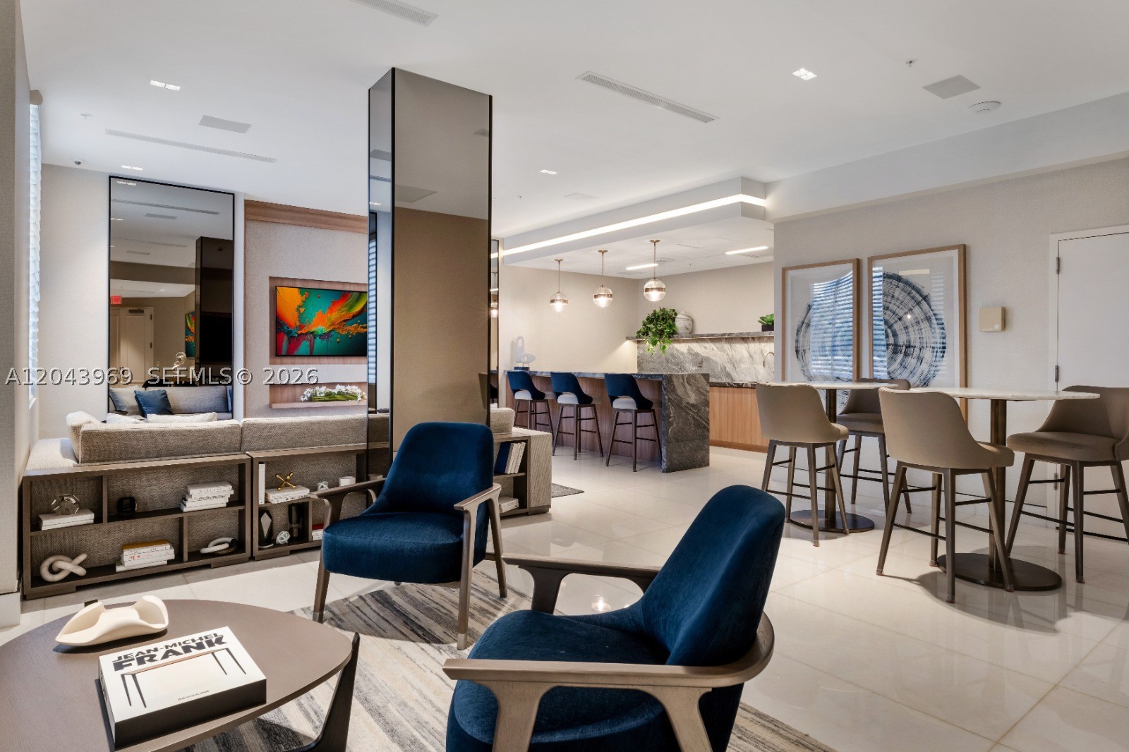 888 Brickell Key Dr #2610, Miami FL 33131