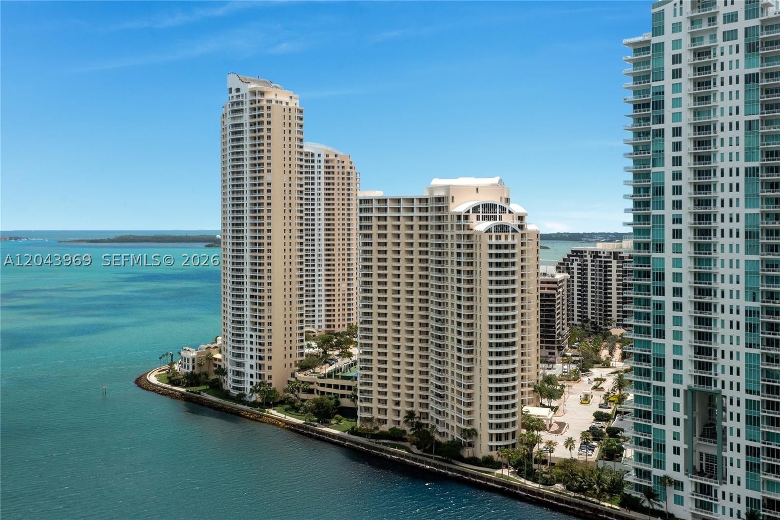 888 Brickell Key Dr #2610, Miami FL 33131