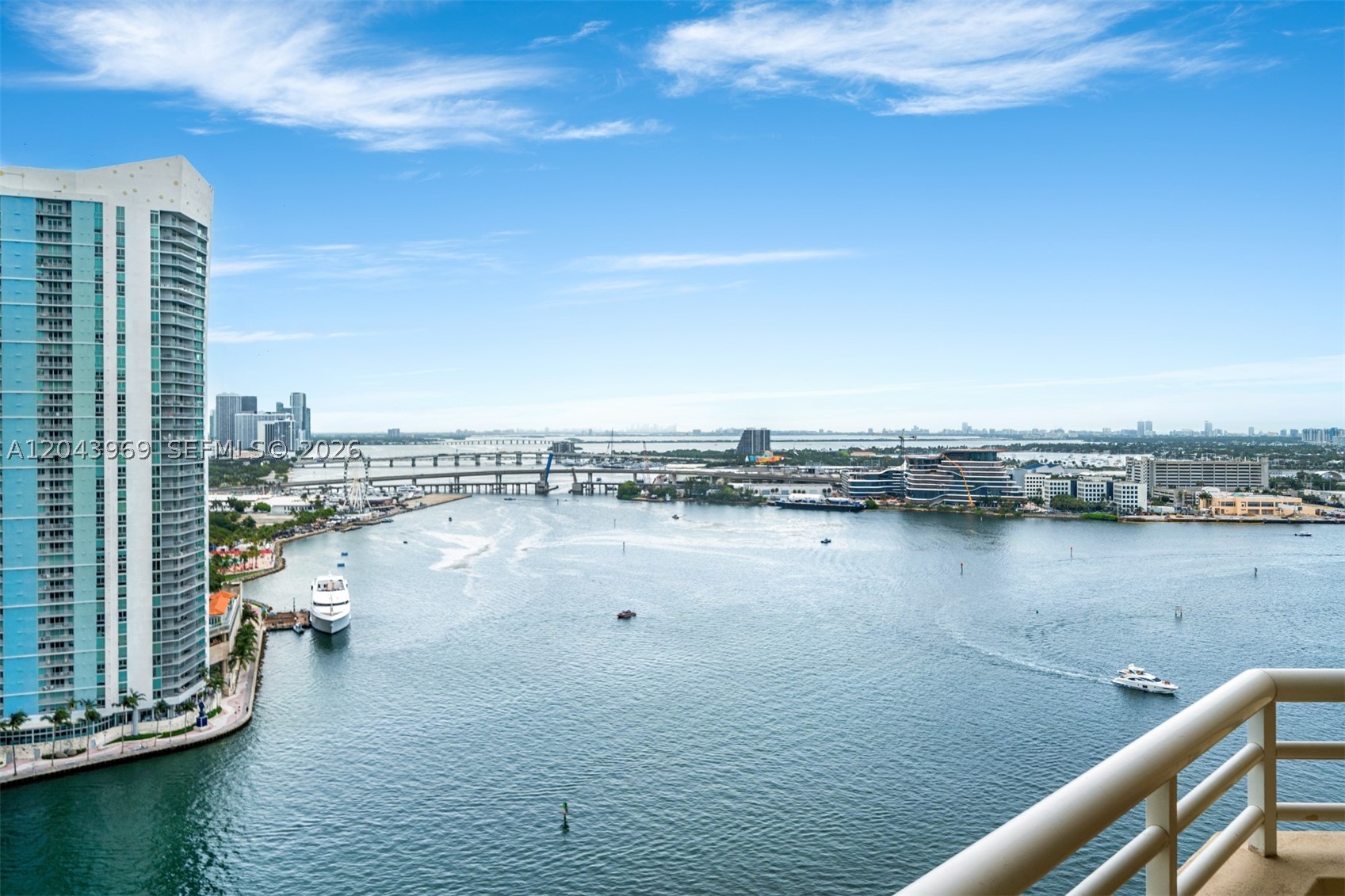 888 Brickell Key Dr #2610, Miami FL 33131