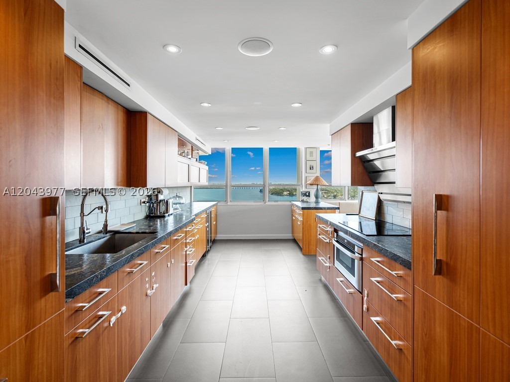 11 Island Ave #1712, Miami Beach FL 33139