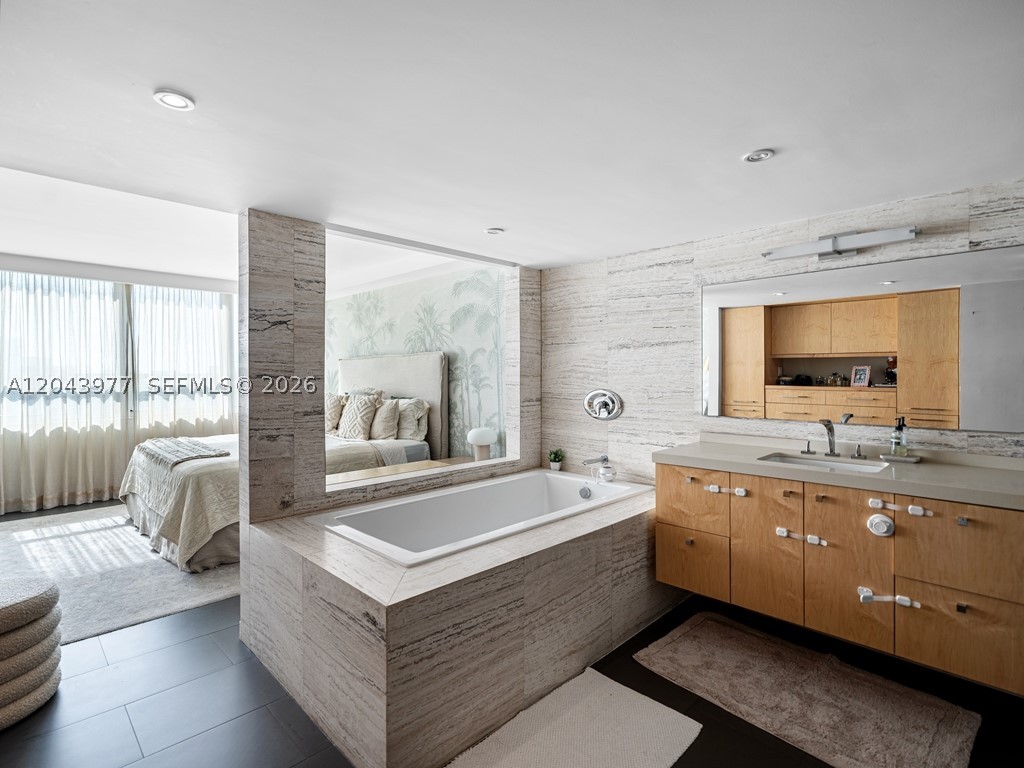 11 Island Ave #1712, Miami Beach FL 33139