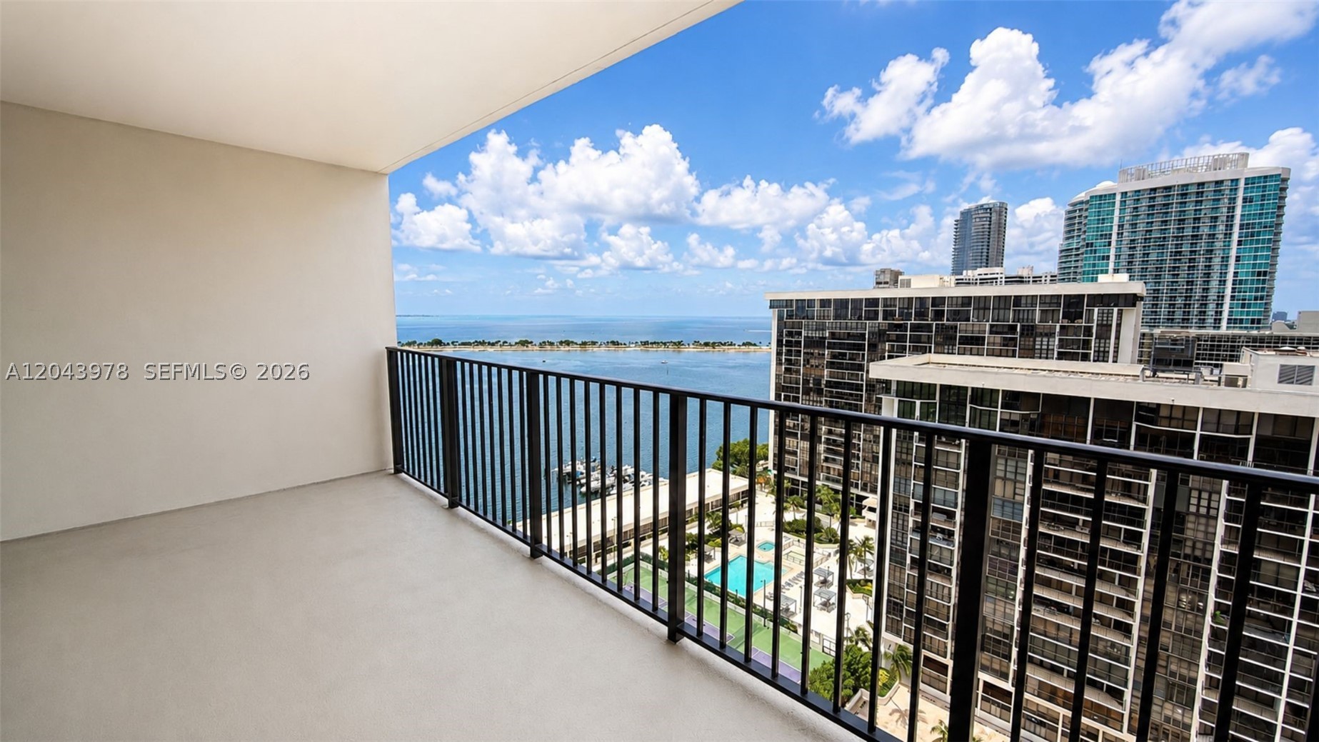 1901 Brickell Av #B2203, Miami FL 33129