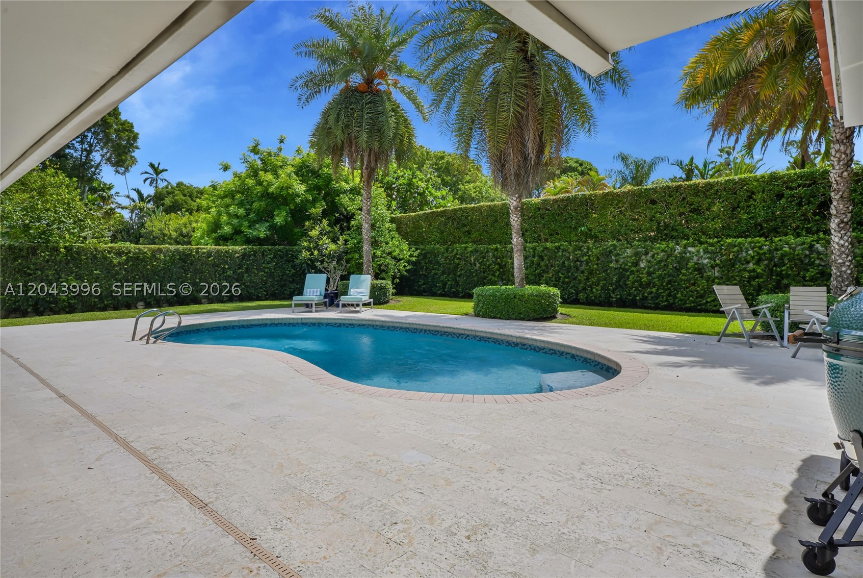 5721 SW 59th Ct, South Miami FL 33143