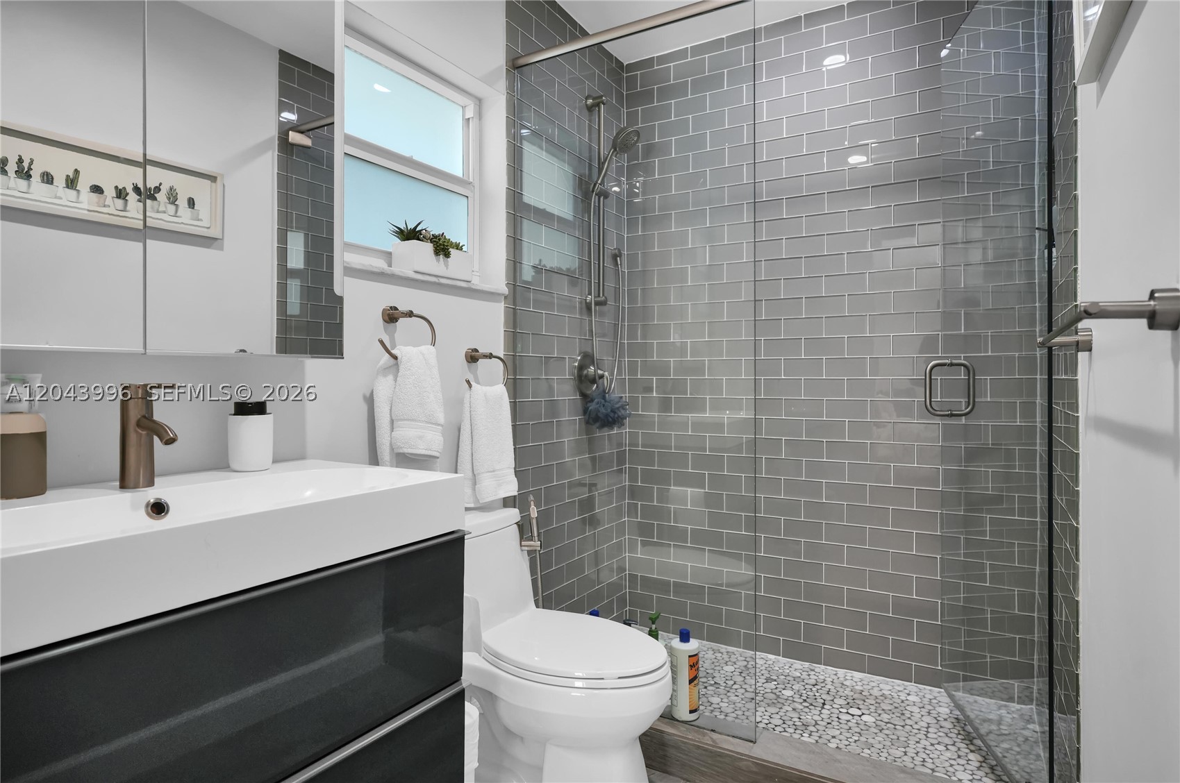 5721 SW 59th Ct, South Miami FL 33143