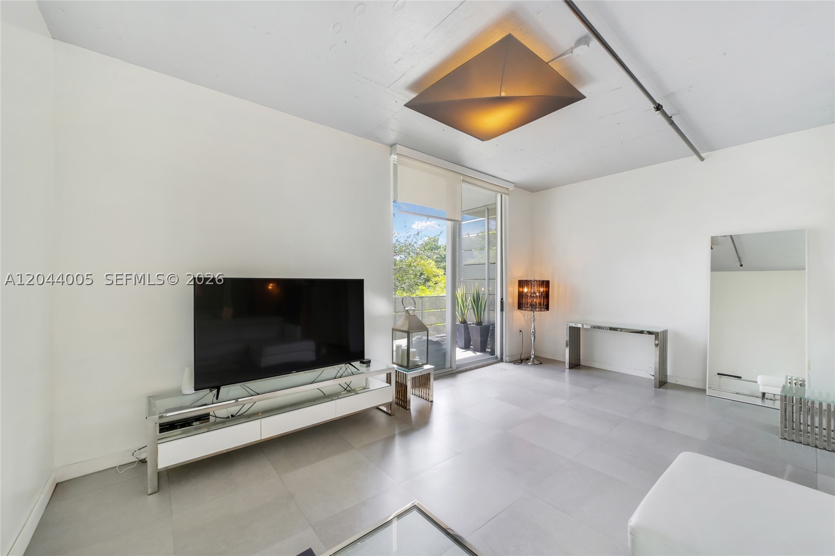 1700 Meridian Ave #310, Miami Beach FL 33139