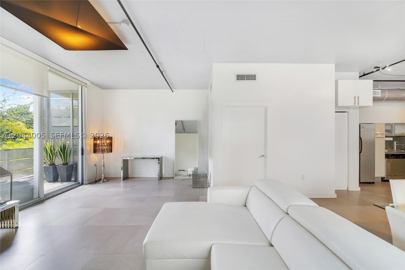 1700 Meridian Ave #310, Miami Beach FL 33139