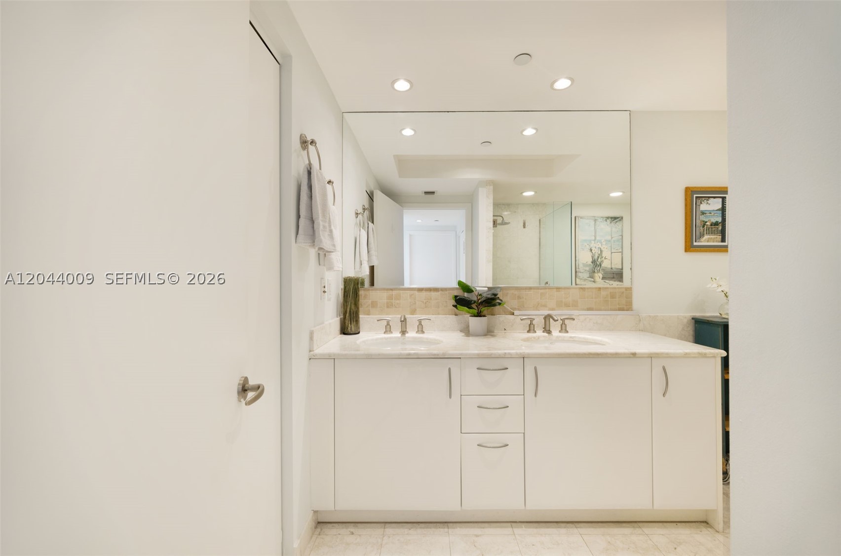 1331 Brickell Bay Dr #904, Miami FL 33131