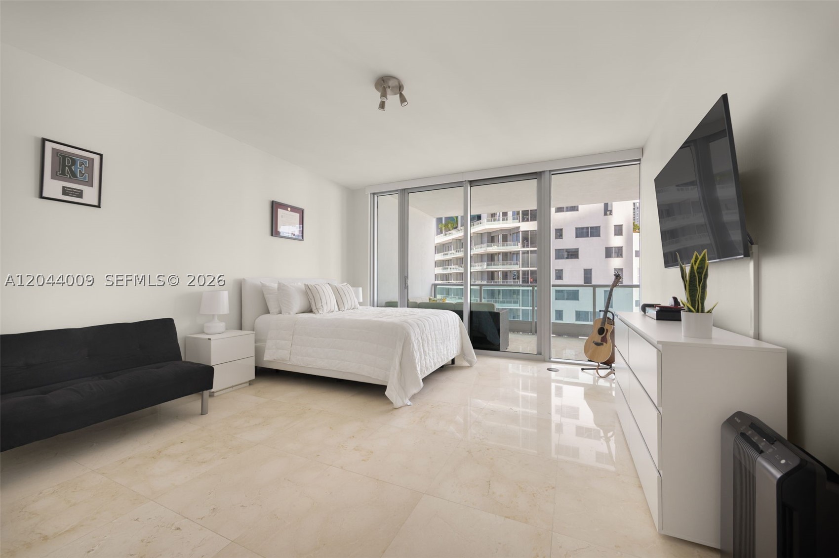 1331 Brickell Bay Dr #904, Miami FL 33131