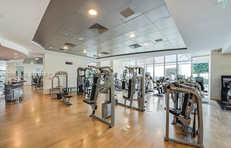 1331 Brickell Bay Dr #904, Miami FL 33131