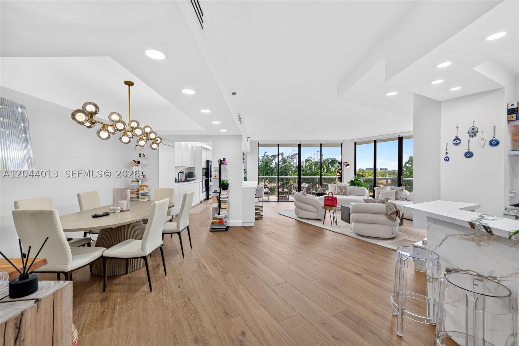 20281 E Country Club Dr #407, Aventura FL 33180