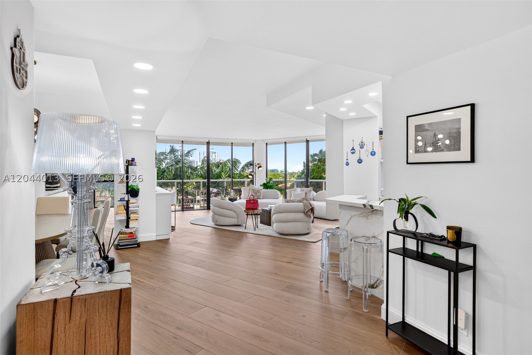 20281 E Country Club Dr #407, Aventura FL 33180