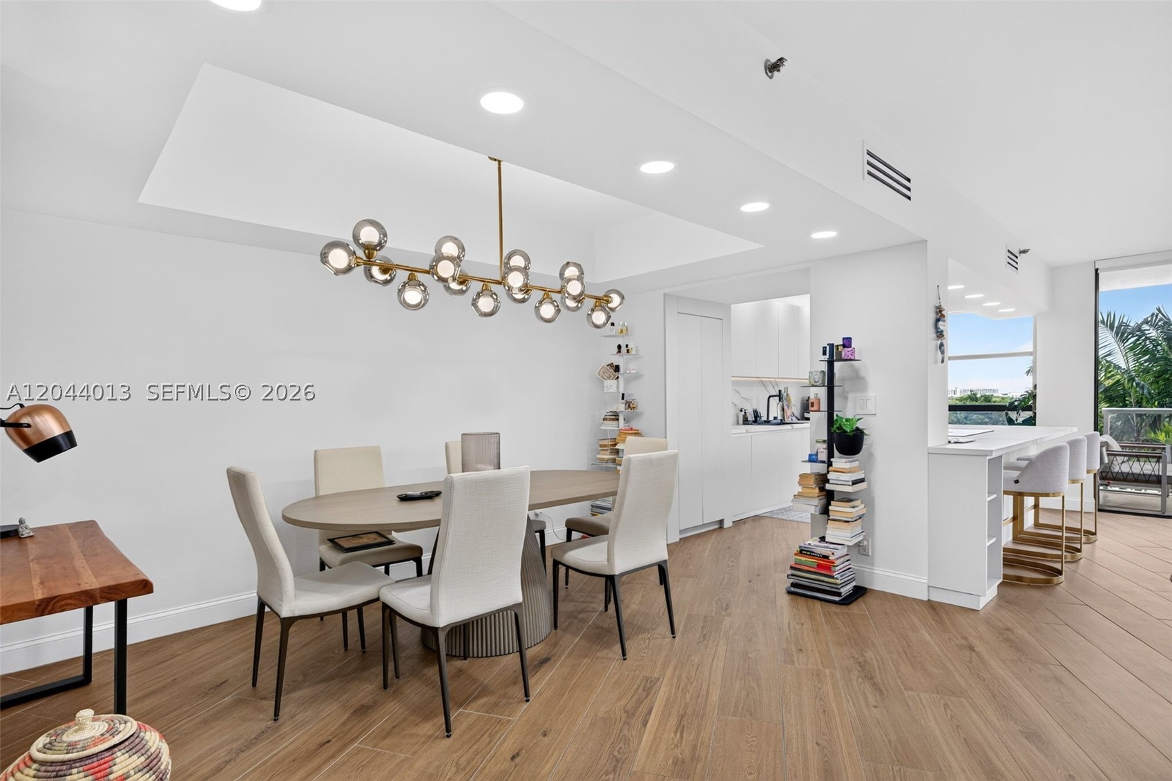 20281 E Country Club Dr #407, Aventura FL 33180