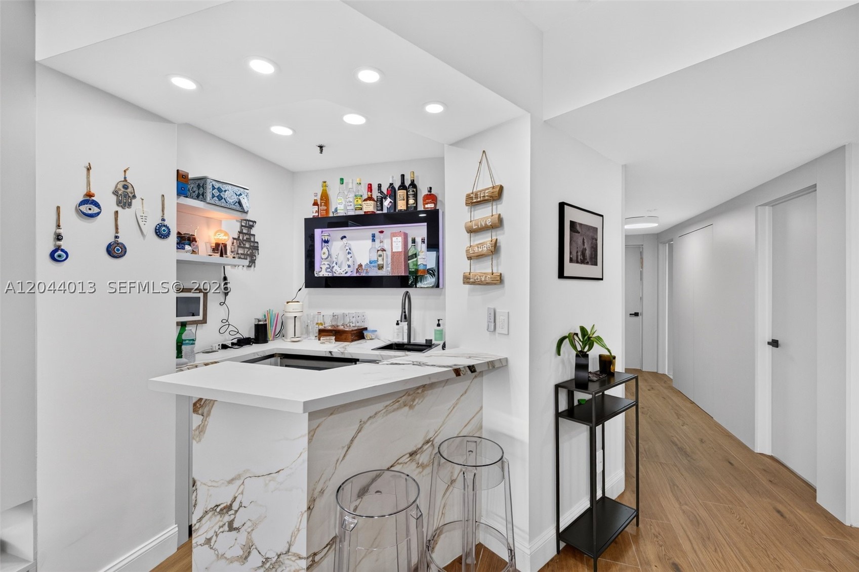 20281 E Country Club Dr #407, Aventura FL 33180