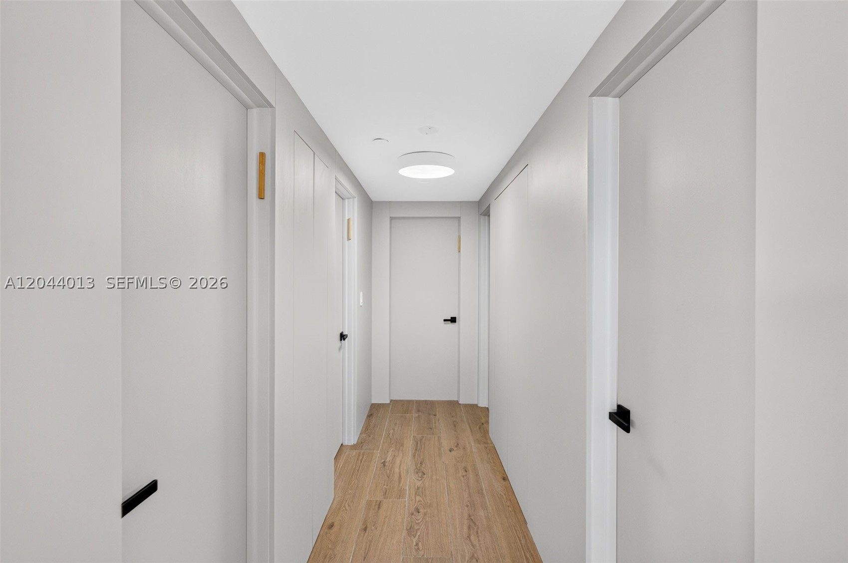 20281 E Country Club Dr #407, Aventura FL 33180