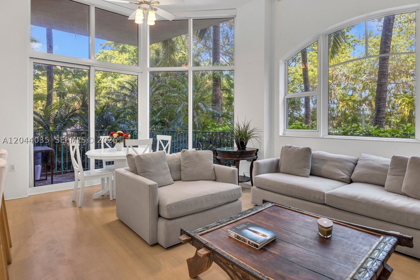 20000 E Country Club Dr #108, Aventura FL 33180