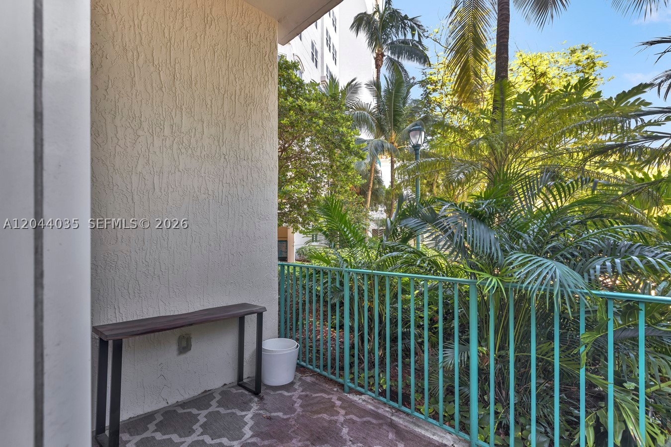 20000 E Country Club Dr #108, Aventura FL 33180
