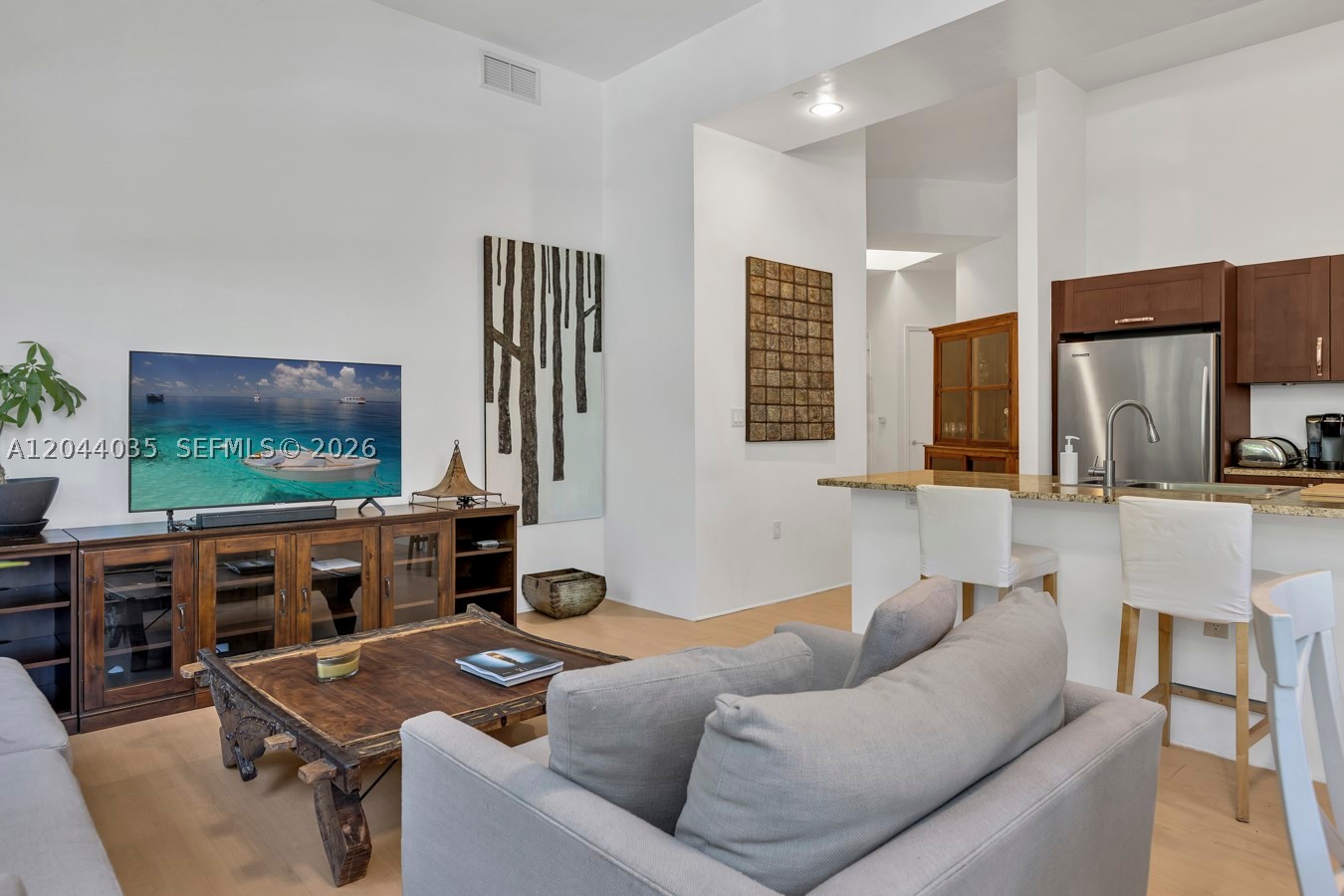 20000 E Country Club Dr #108, Aventura FL 33180