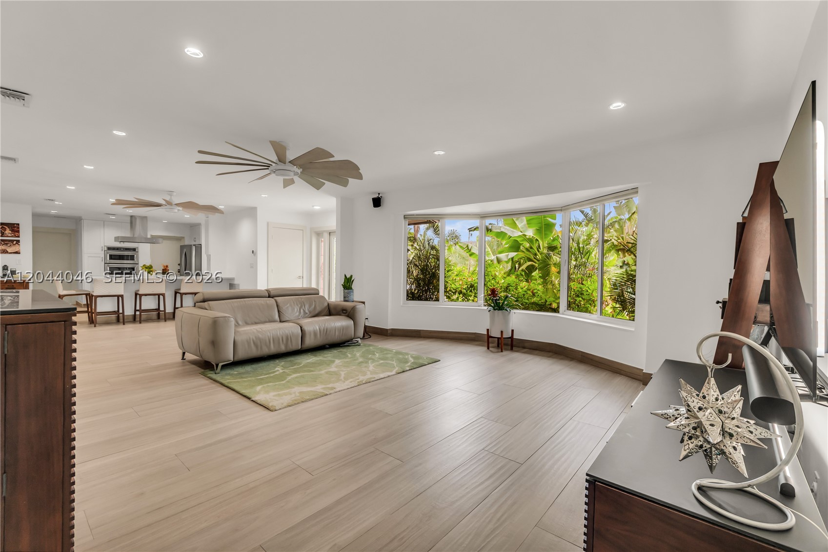 2820 NE 40th Ct, Fort Lauderdale FL 33308