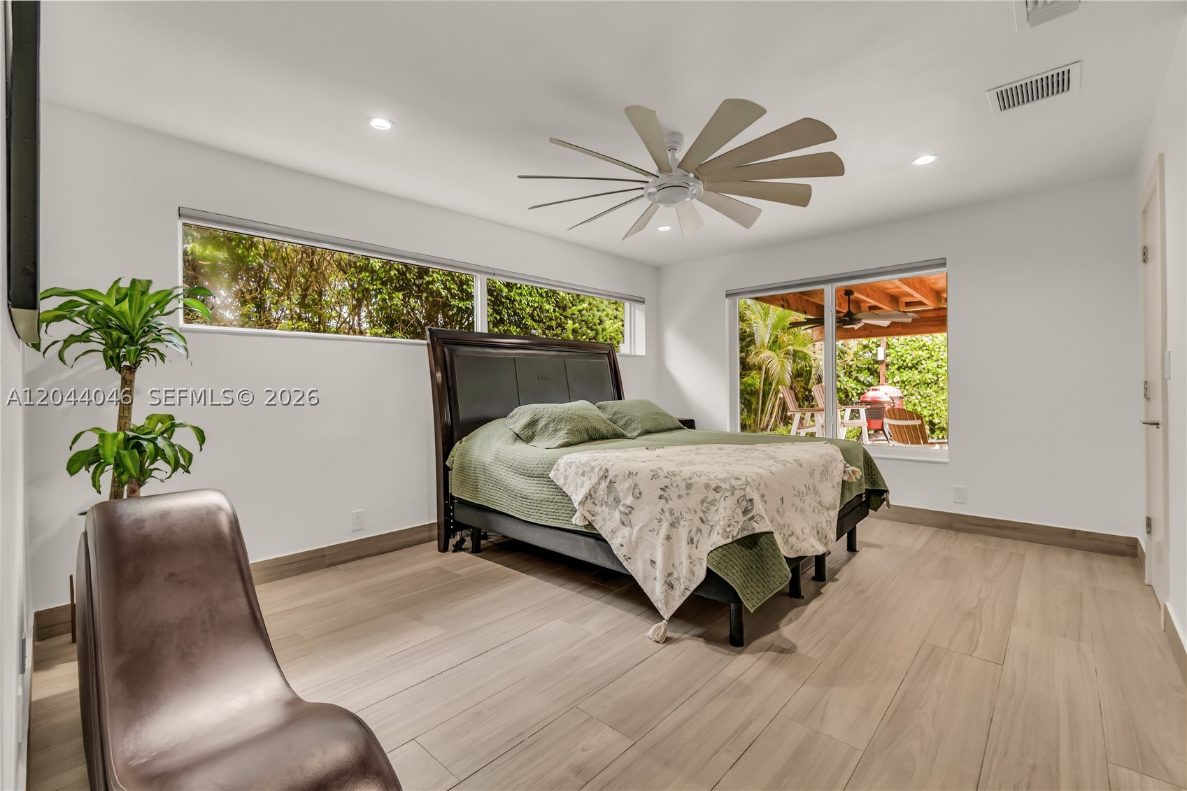 2820 NE 40th Ct, Fort Lauderdale FL 33308