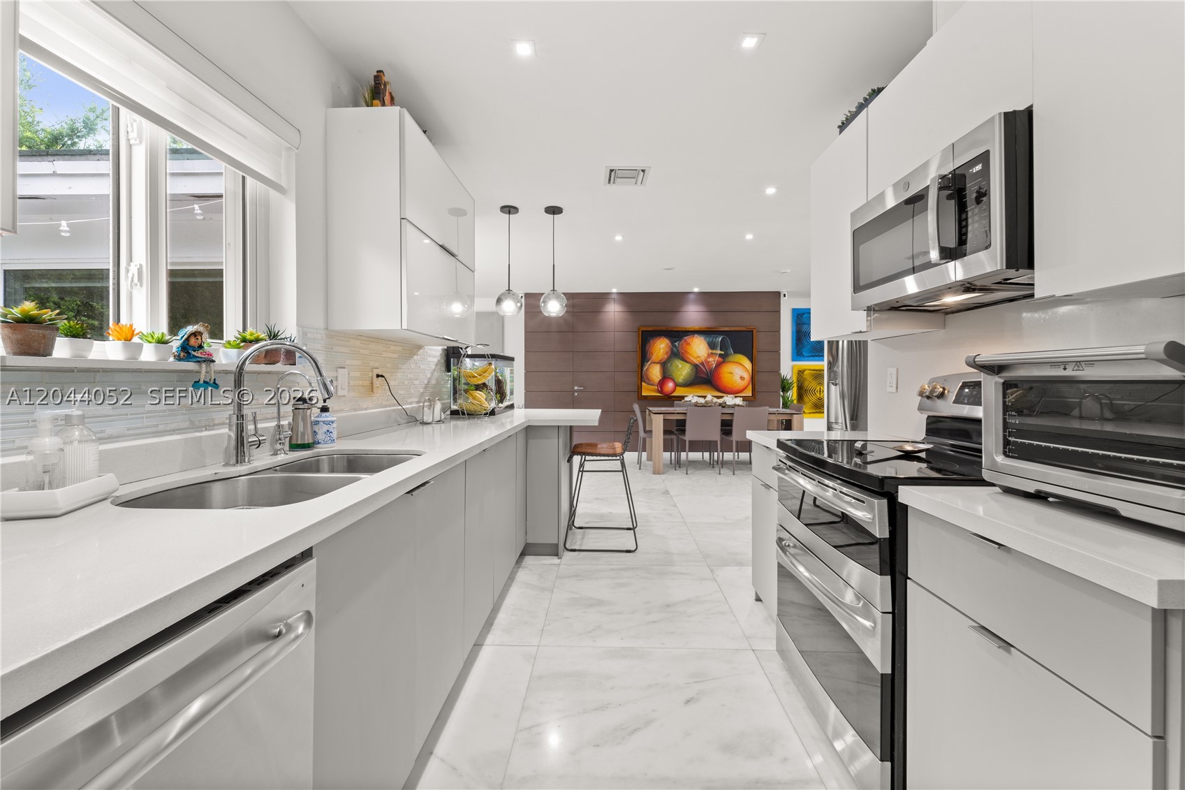 721 Bird Rd, Coral Gables FL 33146