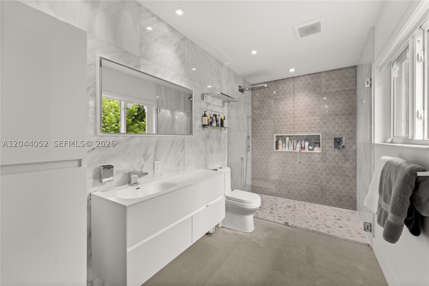 721 Bird Rd, Coral Gables FL 33146
