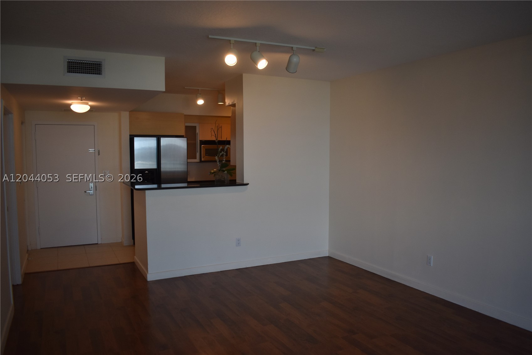 325 S Biscayne Blvd #3616, Miami FL 33131