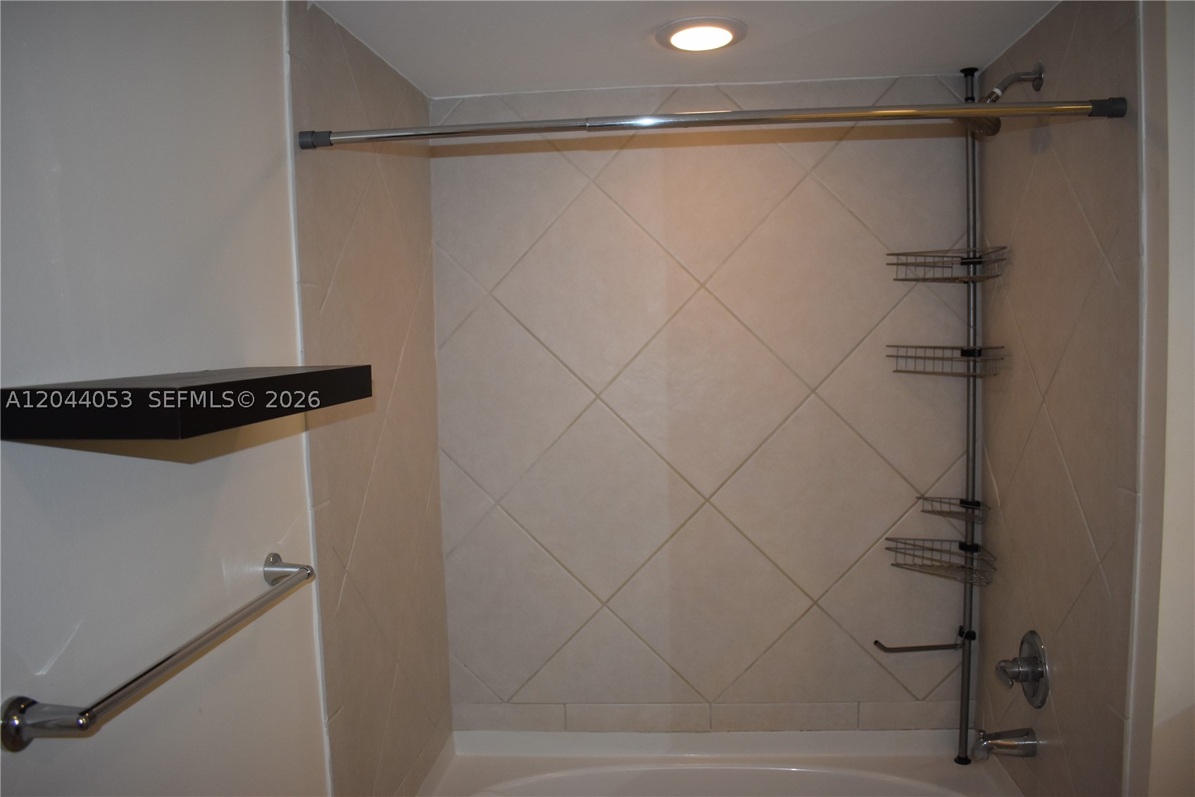 325 S Biscayne Blvd #3616, Miami FL 33131