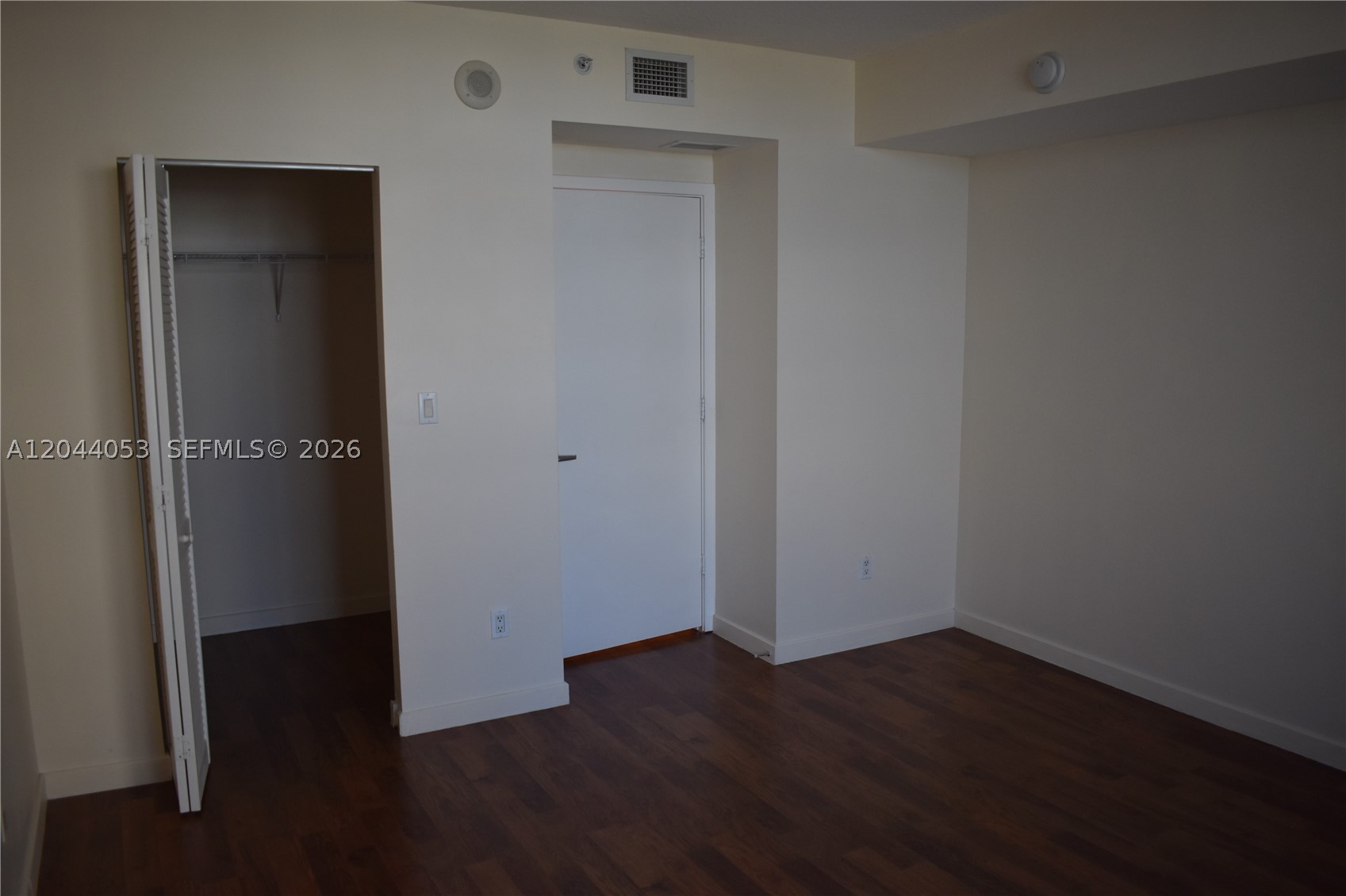 325 S Biscayne Blvd #3616, Miami FL 33131