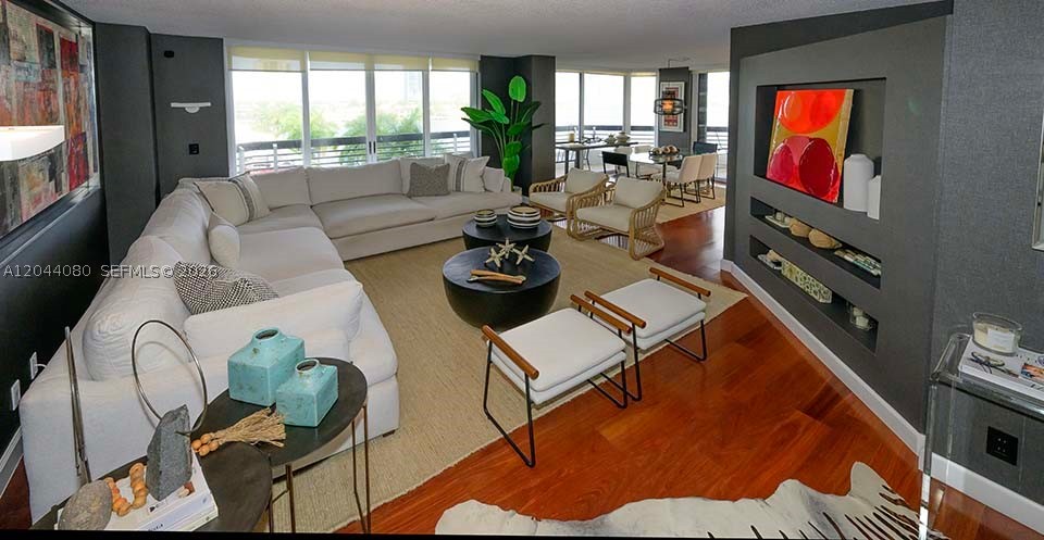 3600 Mystic Pointe Dr #718, Aventura FL 33180