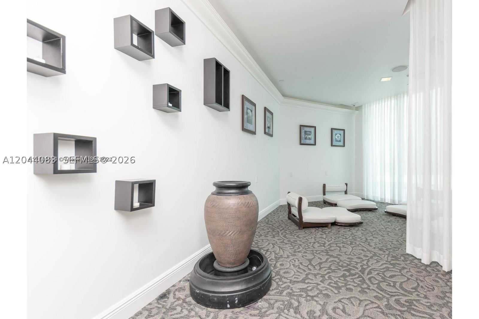 350 S Miami Ave #713, Miami FL 33130
