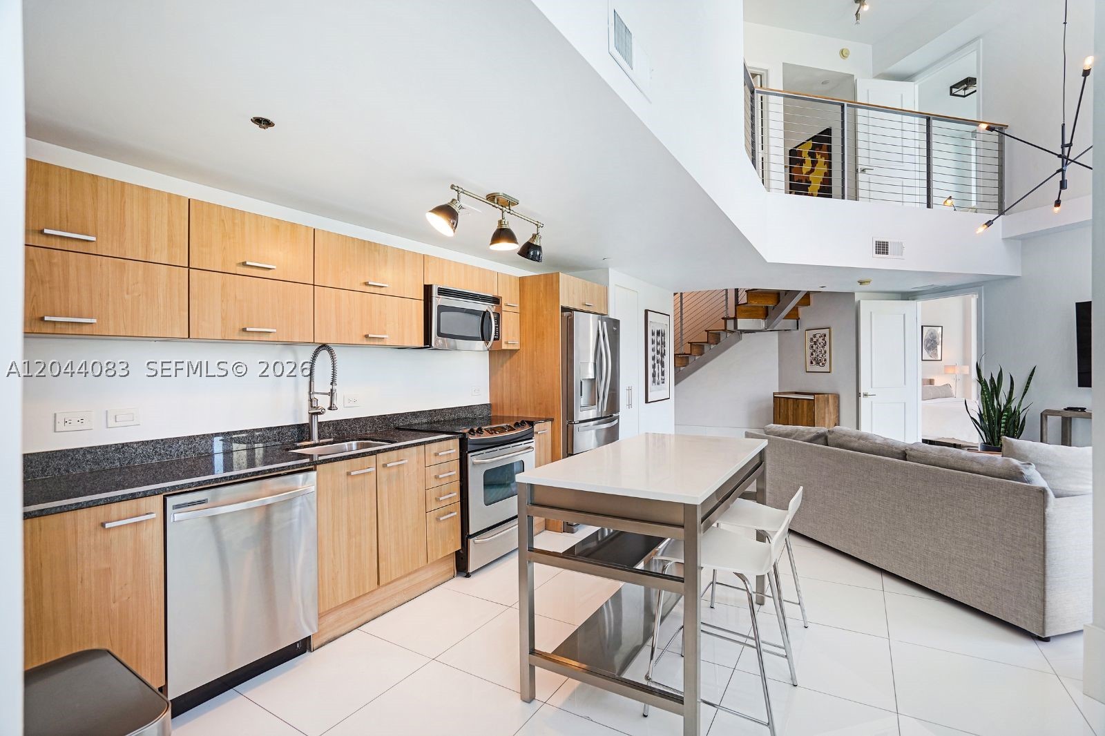 350 S Miami Ave #713, Miami FL 33130