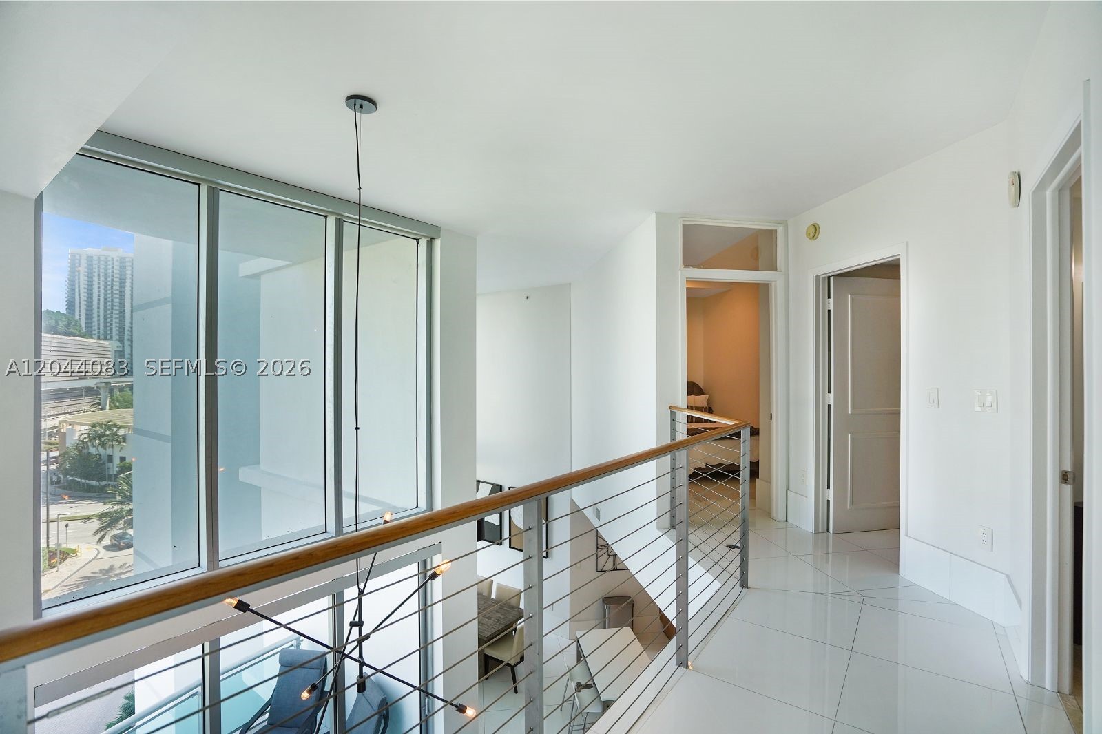 350 S Miami Ave #713, Miami FL 33130