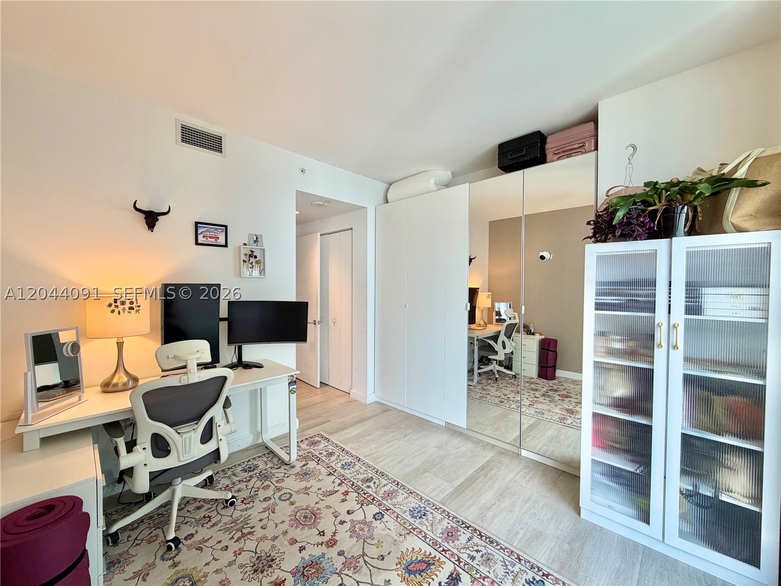 55 SW 9th St #2208, Miami FL 33130