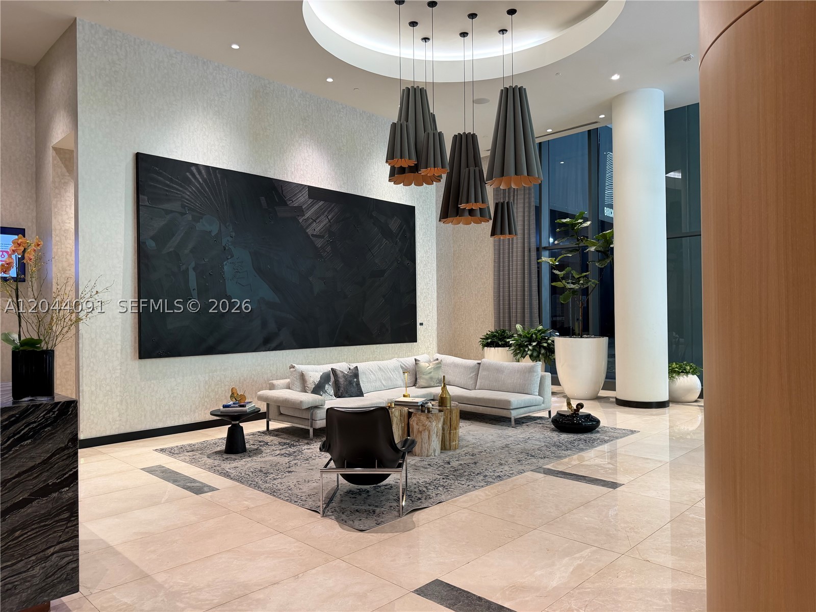 55 SW 9th St #2208, Miami FL 33130