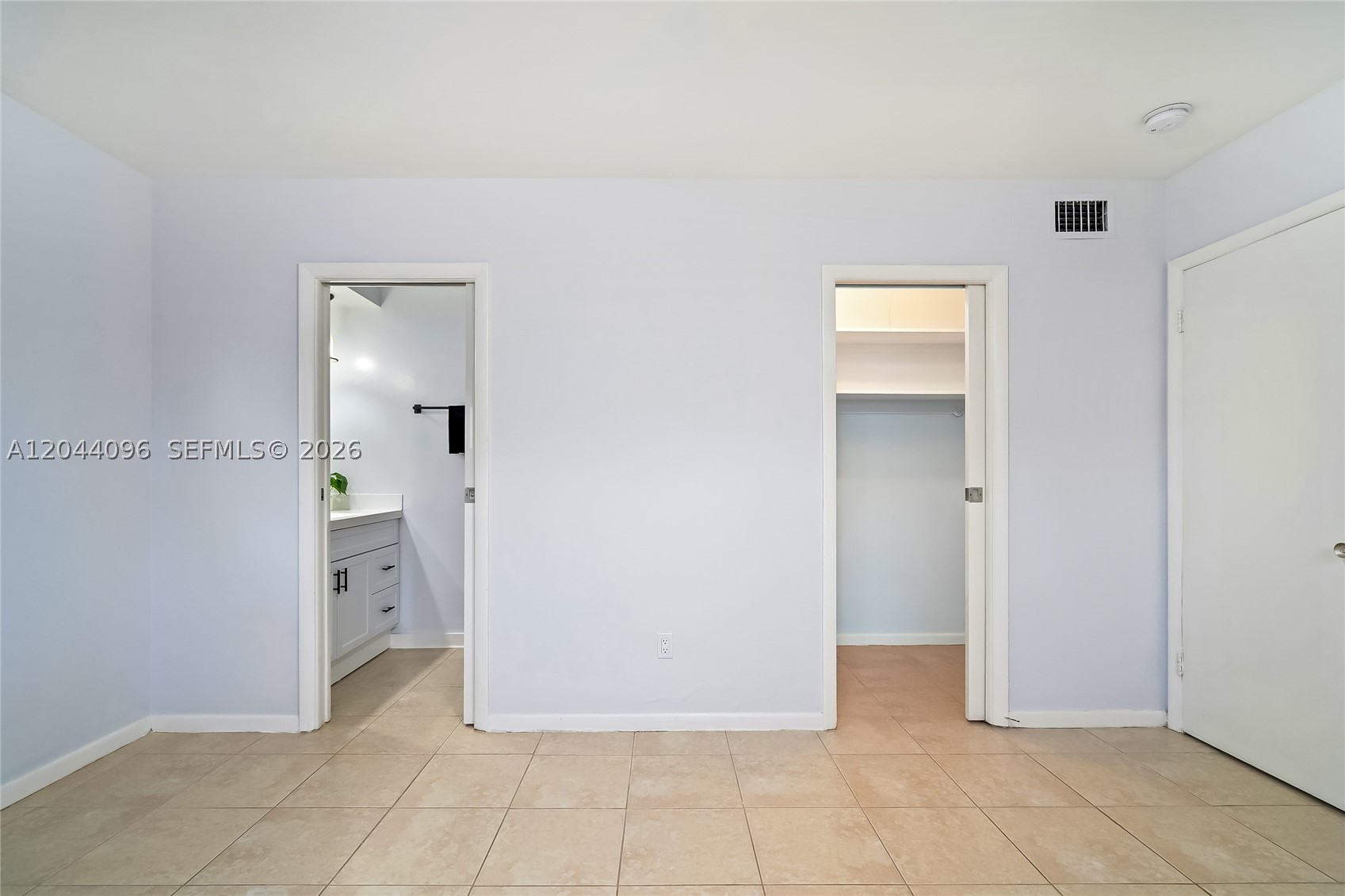 106 E Park Ln E, Hypoluxo FL 33462