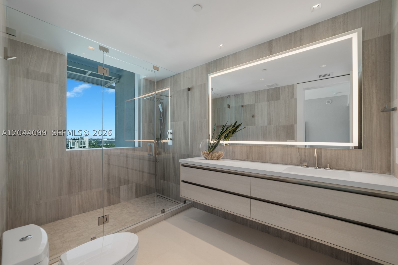 5959 Collins Ave #1804/1805, Miami Beach FL 33140